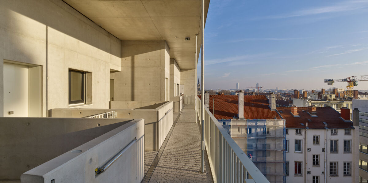 ynfluences_square_053.jpg